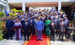 RDC : Le gouvernement s'engage contre la spéculation en renforçant la collaboration avec les banques pour le paiement des droits à l'État en franc congolais