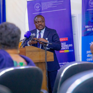 Le Ministre d’État Muhindo Nzangi procède à la synthèse nationale des rapports d’évaluation de la campagne agricole 2025-2026 et de l’état des lieux des CAAPSA